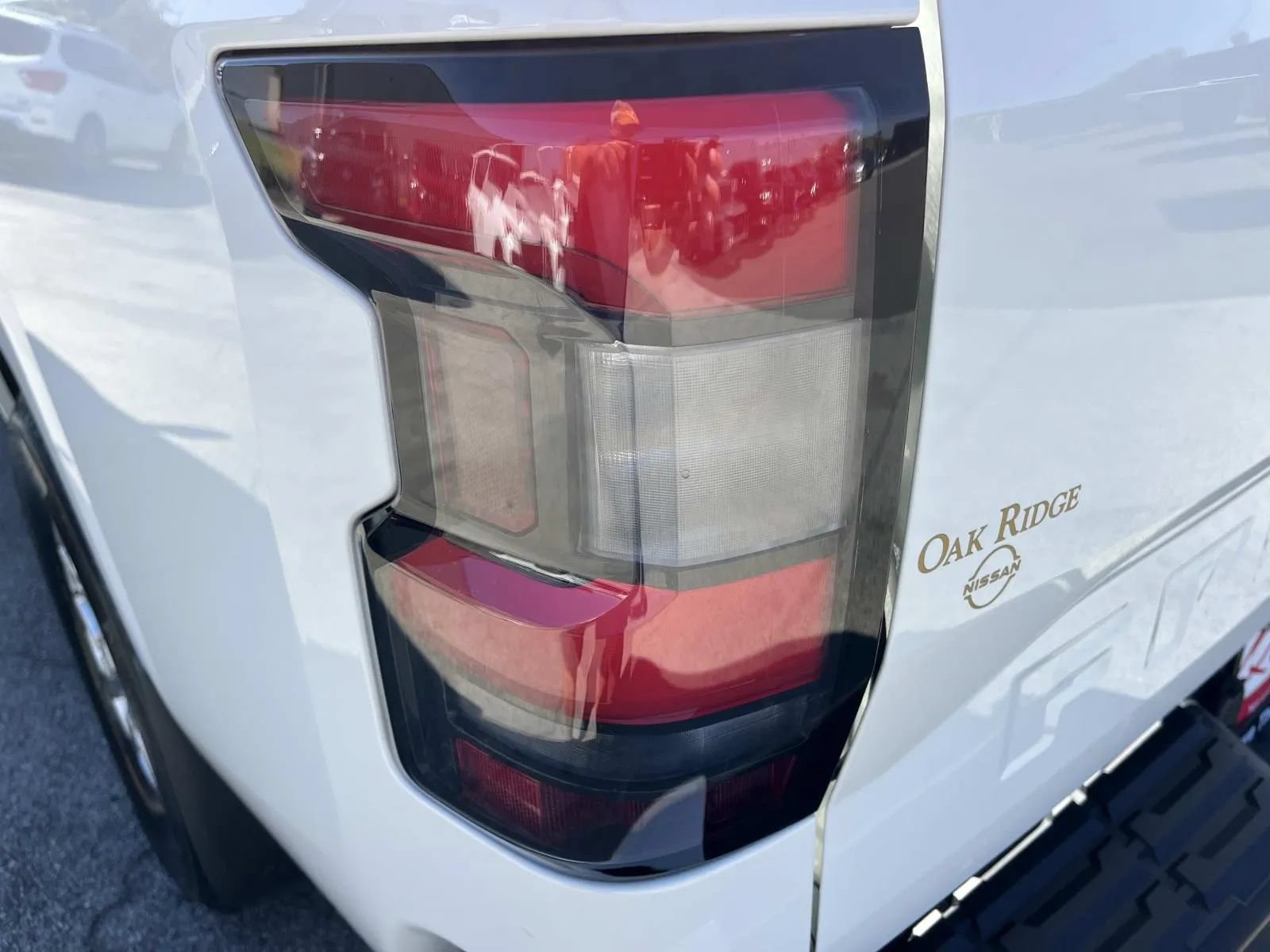 Used 2024 Nissan Frontier SV RWD image 10