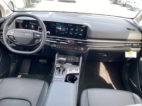 New 2026 Kia Sportage EX w/ EX Panorama Roof Package FWD image 26