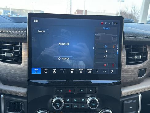 Used 2024 Ford Expedition Max Limited image 17