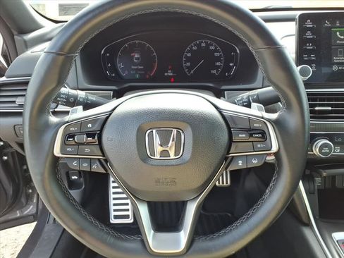 Used 2018 Honda Accord Sport image 22