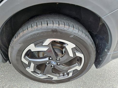 Used 2023 Subaru Crosstrek 2.5i Limited w/ Moonroof Package image 31