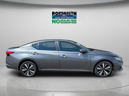 Used 2021 Nissan Altima 2.5 SV w/ SV Premium Package AWD/4WD image 26
