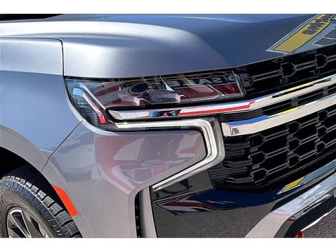 Used 2021 Chevrolet Tahoe Z71 w/ Z71 Signature Package AWD/4WD image 33