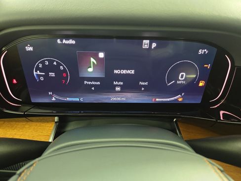 Used 2023 Jeep Grand Wagoneer L Series II w/ Premium Group II image 19