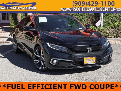 Used 2019 Honda Civic Touring image 1