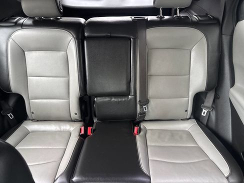 Used 2019 Chevrolet Equinox Premier image 10