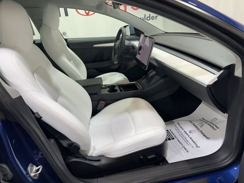 Used 2022 Tesla Model 3 Long Range image 12