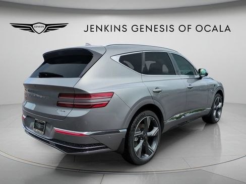 Certified 2025 Genesis GV80 3.5T Prestige AWD/4WD image 8