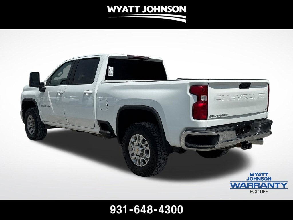 Used 2024 Chevrolet Silverado 2500 LT AWD/4WD image 3