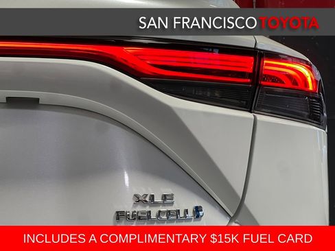 Certified 2022 Toyota Mirai XLE image 10
