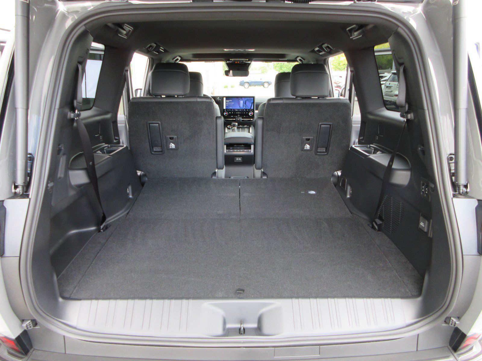 Used 2026 Lexus GX 550 w/ Cold Area Package AWD/4WD image 54