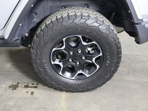 Used 2023 Jeep Wrangler Unlimited Rubicon 4xe w/ Steel Bumper Group AWD/4WD image 42