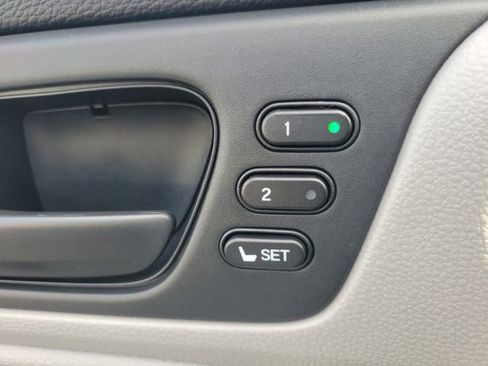 Used 2023 Honda Odyssey EX-L image 21