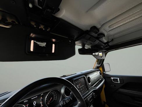 Used 2020 Jeep Wrangler Unlimited Sahara w/ Uconnect 4C Nav & Sound Group image 24