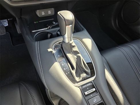 Used 2026 Honda HR-V EX-L image 22