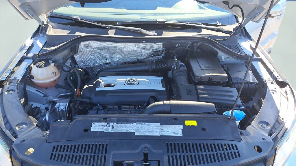 Used 2012 Volkswagen Tiguan SE AWD/4WD image 27