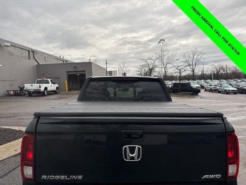 Used 2018 Honda Ridgeline Black Edition image 6