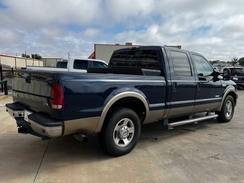 Used 2006 Ford F250 Lariat RWD image 4