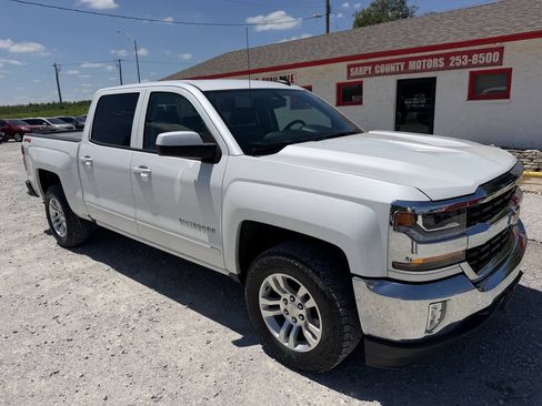 Used 2018 Chevrolet Silverado 1500 LT w/ All Star Edition AWD/4WD image 1