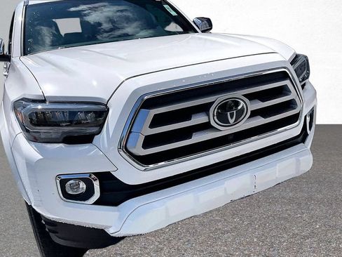 Certified 2023 Toyota Tacoma Limited AWD/4WD image 33