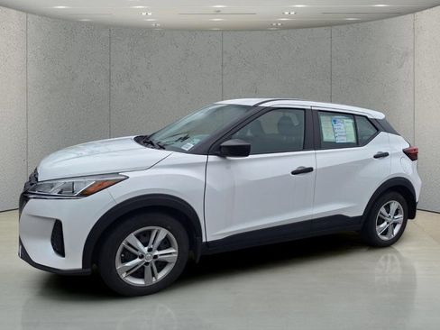 Certified 2024 Nissan Kicks S FWD image 1