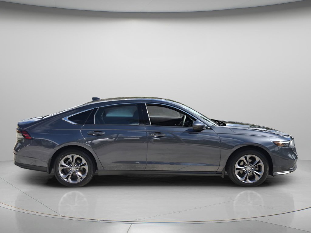 Certified 2024 Honda Accord EX image 3