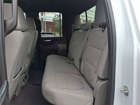 Used 2022 Chevrolet Silverado 2500 LT w/ Convenience Package image 10