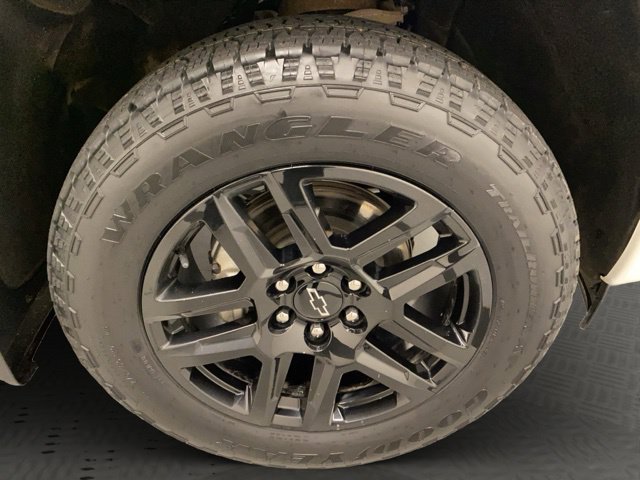 Used 2026 Chevrolet Silverado 1500 RST w/ Convenience Package II AWD/4WD image 37
