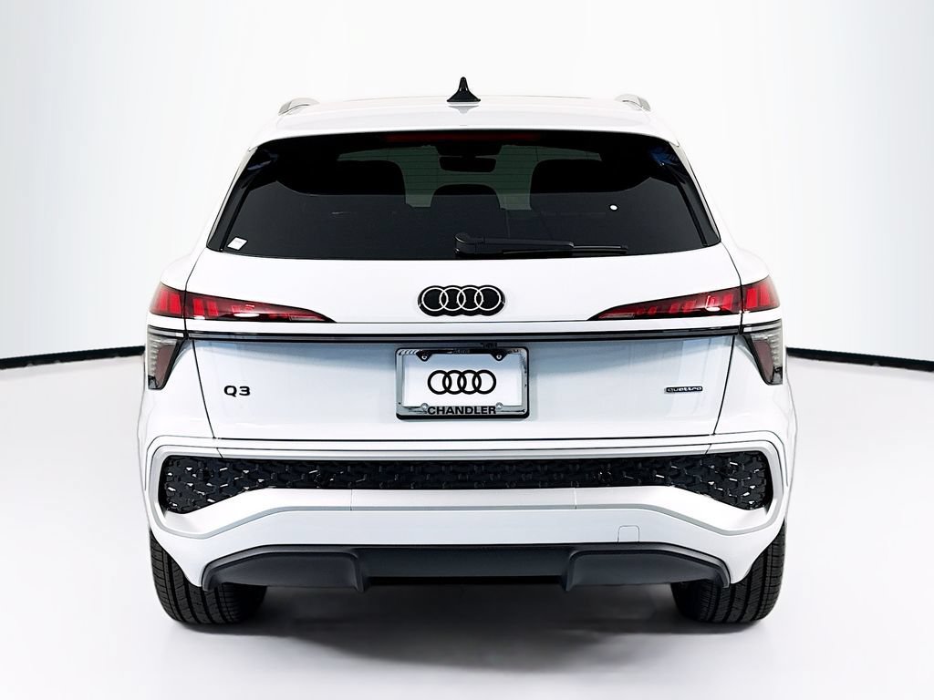 Used 2026 Audi Q3 quattro 2.0T w/ Driver Assistance Package AWD/4WD image 6
