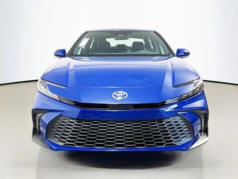 New 2026 Toyota Camry SE FWD image 8