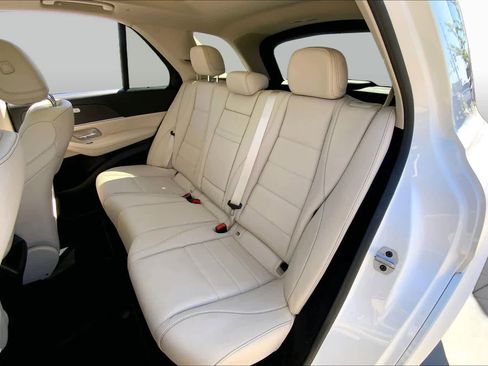 Used 2022 Mercedes-Benz GLE 350 4MATIC image 19