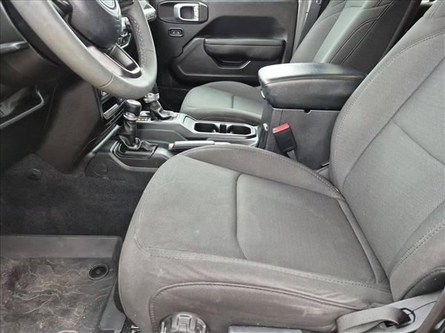 Used 2023 Jeep Wrangler Unlimited AWD/4WD image 16