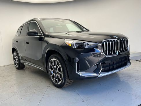 New 2026 BMW X1 xDrive28i w/ Convenience Package image 2