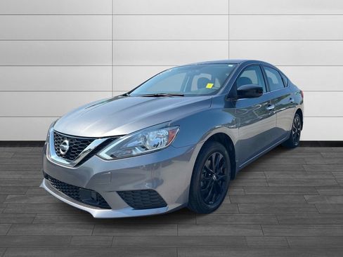 Used 2018 Nissan Sentra S w/ S Midnight Style Package FWD image 7