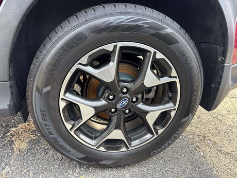 Used 2019 Subaru Crosstrek 2.0i Premium image 5