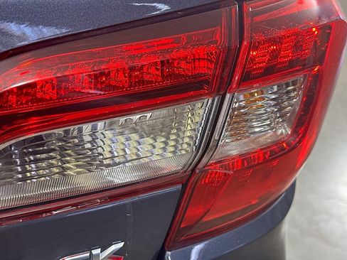 Used 2016 Subaru Outback 2.5i Limited image 33