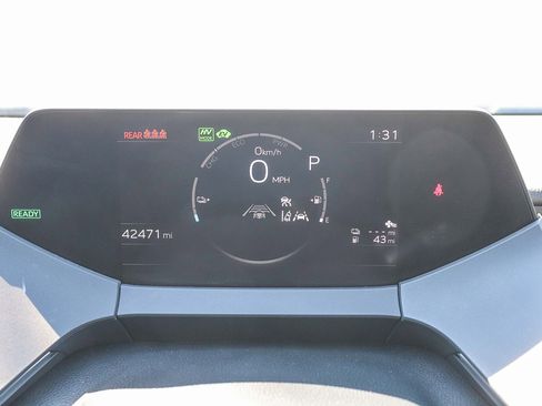 Used 2023 Toyota Prius Prime Premium image 26