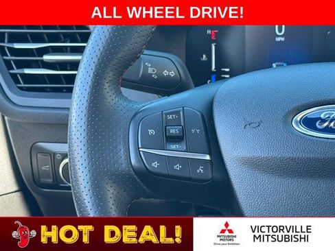 Used 2023 Ford Escape ST-Line AWD/4WD image 17