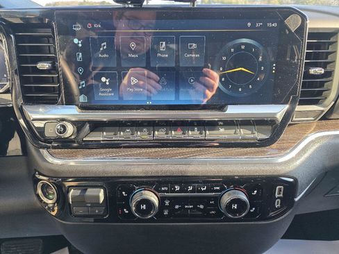 Used 2024 Chevrolet Silverado 1500 RST w/ Max Trailering Package image 17