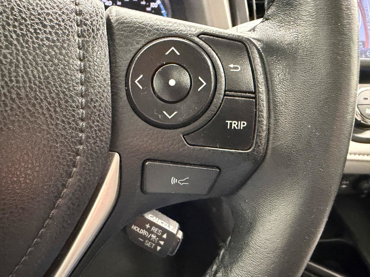 Used 2017 Toyota RAV4 Limited w/ Advanced Technology Package FWD image 26