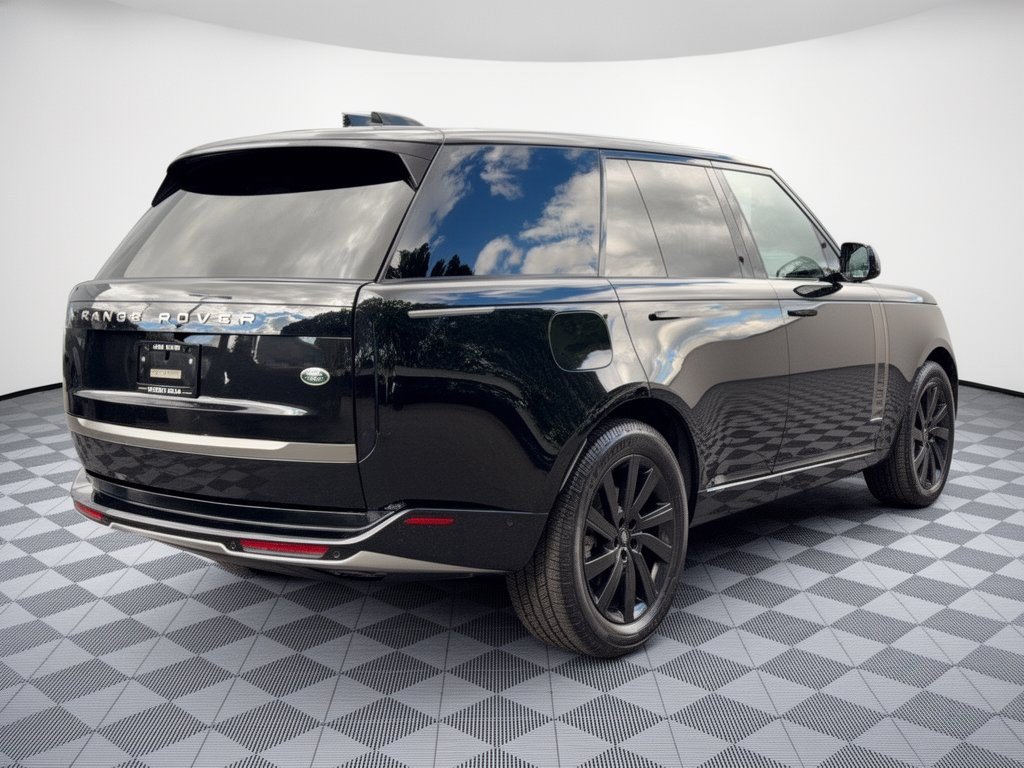Used 2023 Land Rover Range Rover SE AWD/4WD image 9
