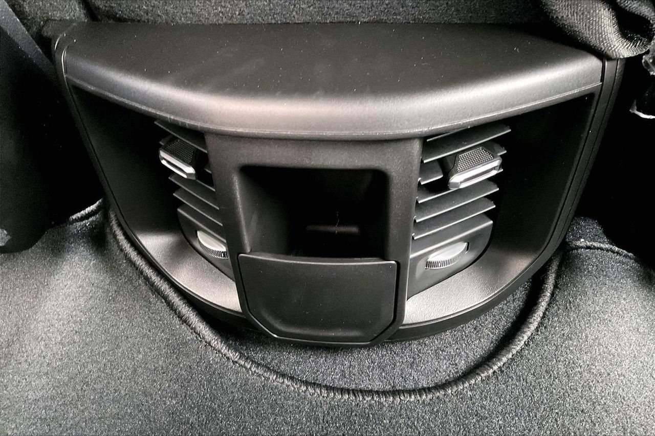 New 2026 RAM 3500 Tradesman AWD/4WD image 15