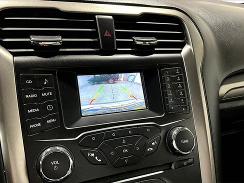 Used 2018 Ford Fusion S image 13