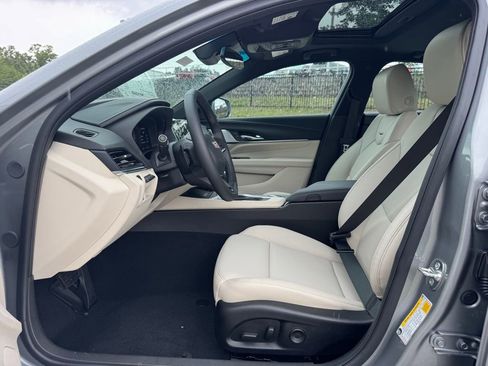 New 2025 Cadillac CT4 Premium Luxury image 19