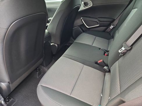 New 2025 Kia Soul LX image 15