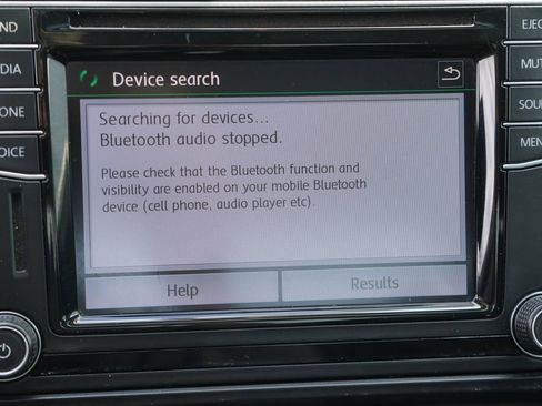 Used 2017 Volkswagen Jetta SE FWD image 31