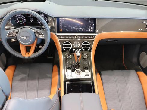New 2026 Bentley Continental GTC AWD/4WD image 11