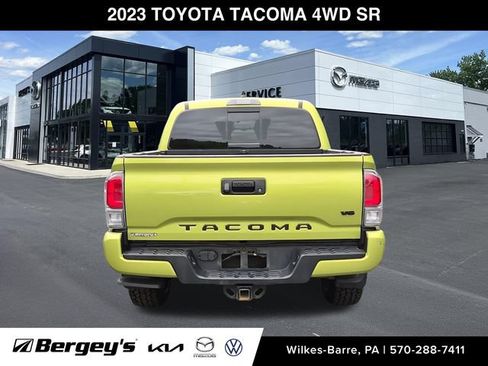 Used 2023 Toyota Tacoma TRD Sport w/ Black Out Package (TMS) AWD/4WD image 11