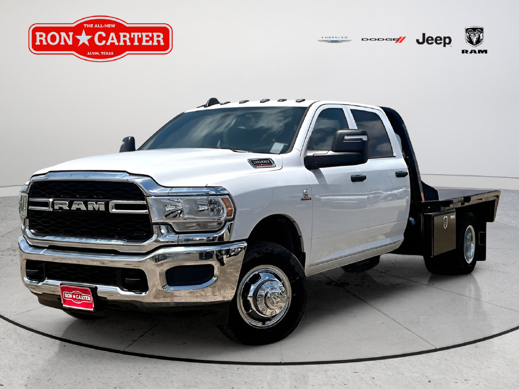 New 2024 RAM 3500 Tradesman w/ Chrome Appearance Group AWD/4WD image 3