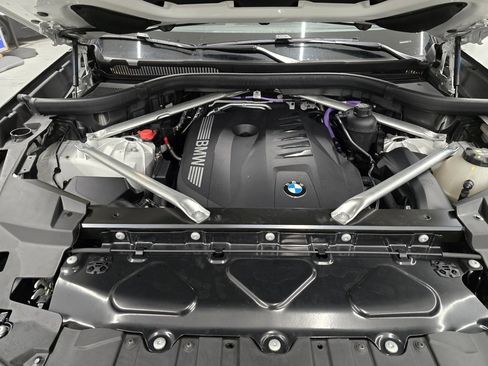 Used 2024 BMW X5 xDrive40i image 14